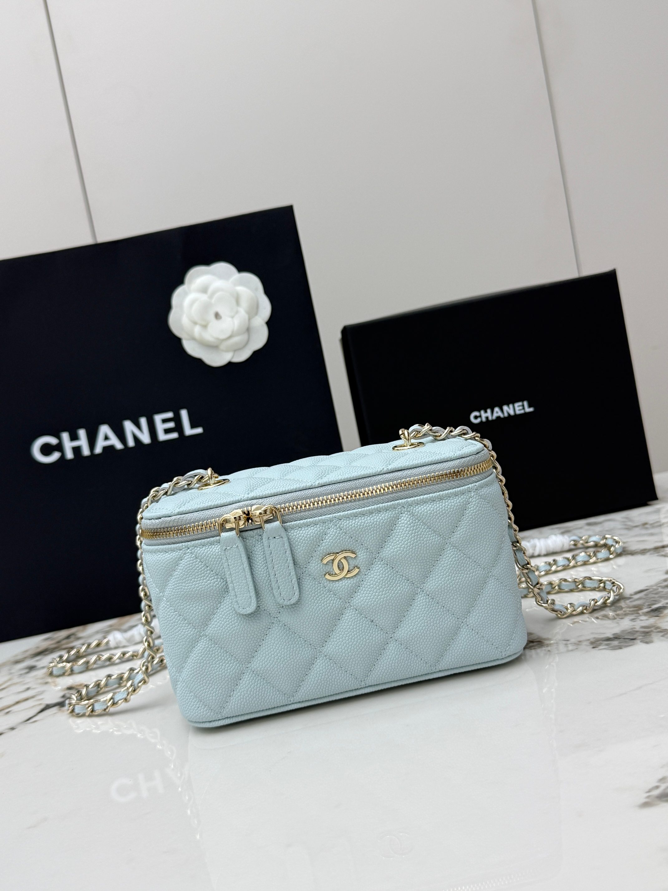 [Chanel] 샤넬 24K 캐비어 미니 코스메틱 케이스 (AP1341) 파우치백 가방