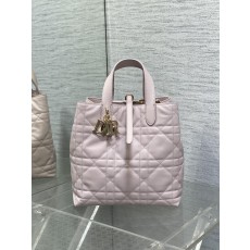 [Dior] 디올 Toujours 뚜주흐 버티컬 백 - 미디움 (스위트 핑크) 가방