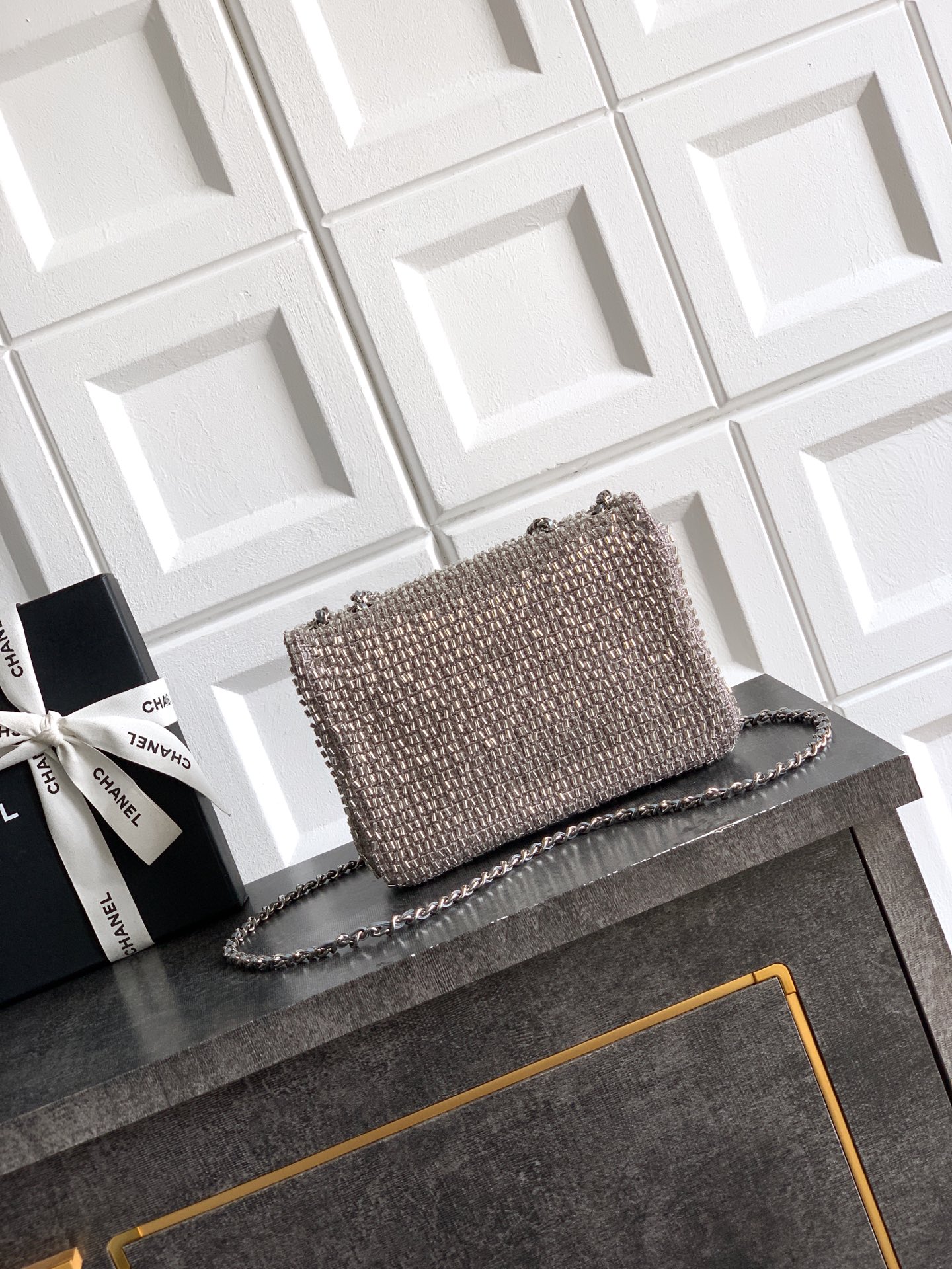 [Chanel] 샤넬 26s 자수 핸드메이드 배틀 실버 브레이드 이브닝백 숄더백 가방