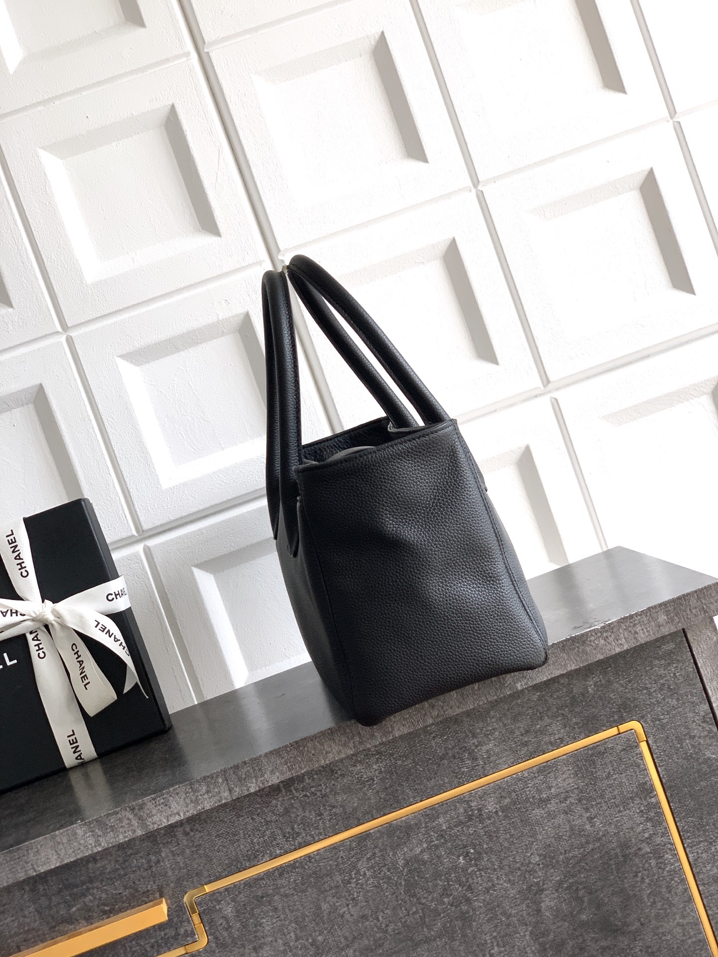 [Chanel] 샤넬 서프 토트백 가방 - 블랙 (6055/6056) 스몰