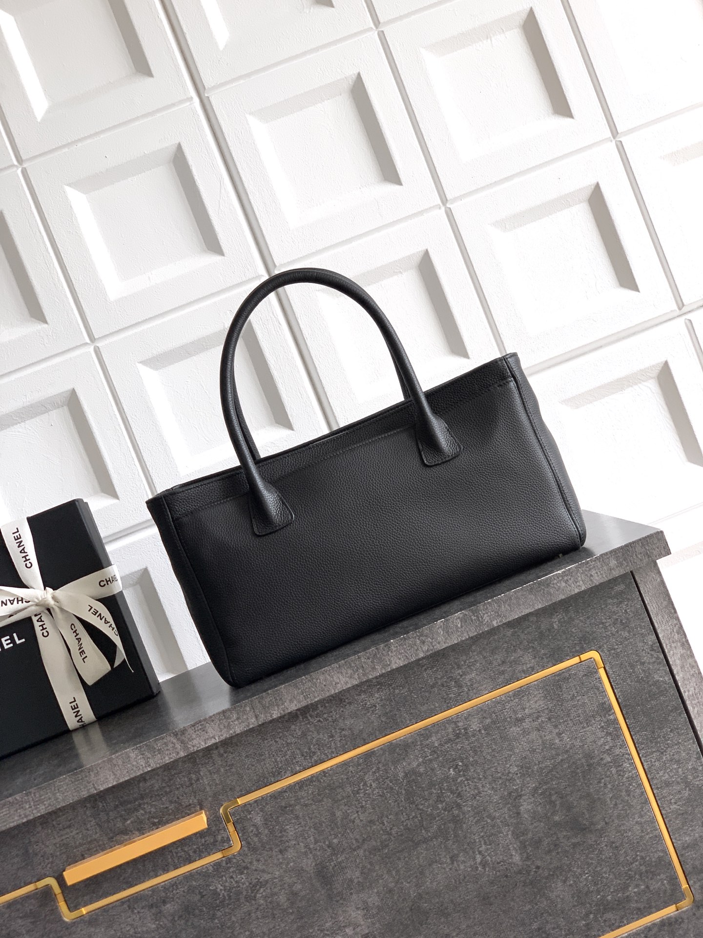 [Chanel] 샤넬 서프 토트백 가방 - 블랙 (6055/6056) 스몰