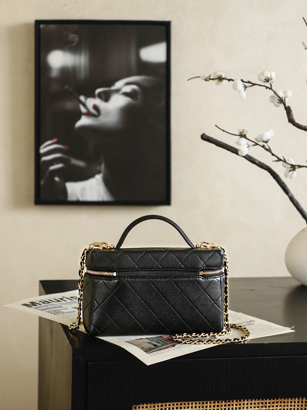 [Chanel] 샤넬 26p 블랙 고트스킨 LP 런치박스백 (AP5100) 파우치백 가방
