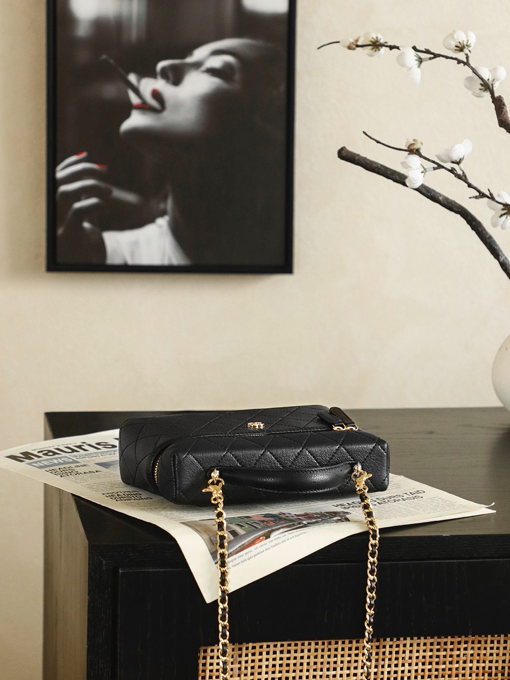 [Chanel] 샤넬 26p 블랙 고트스킨 LP 런치박스백 (AP5100) 파우치백 가방