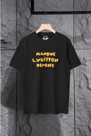 루이비통(LV) 자수 라운드 반팔 티셔츠 의류