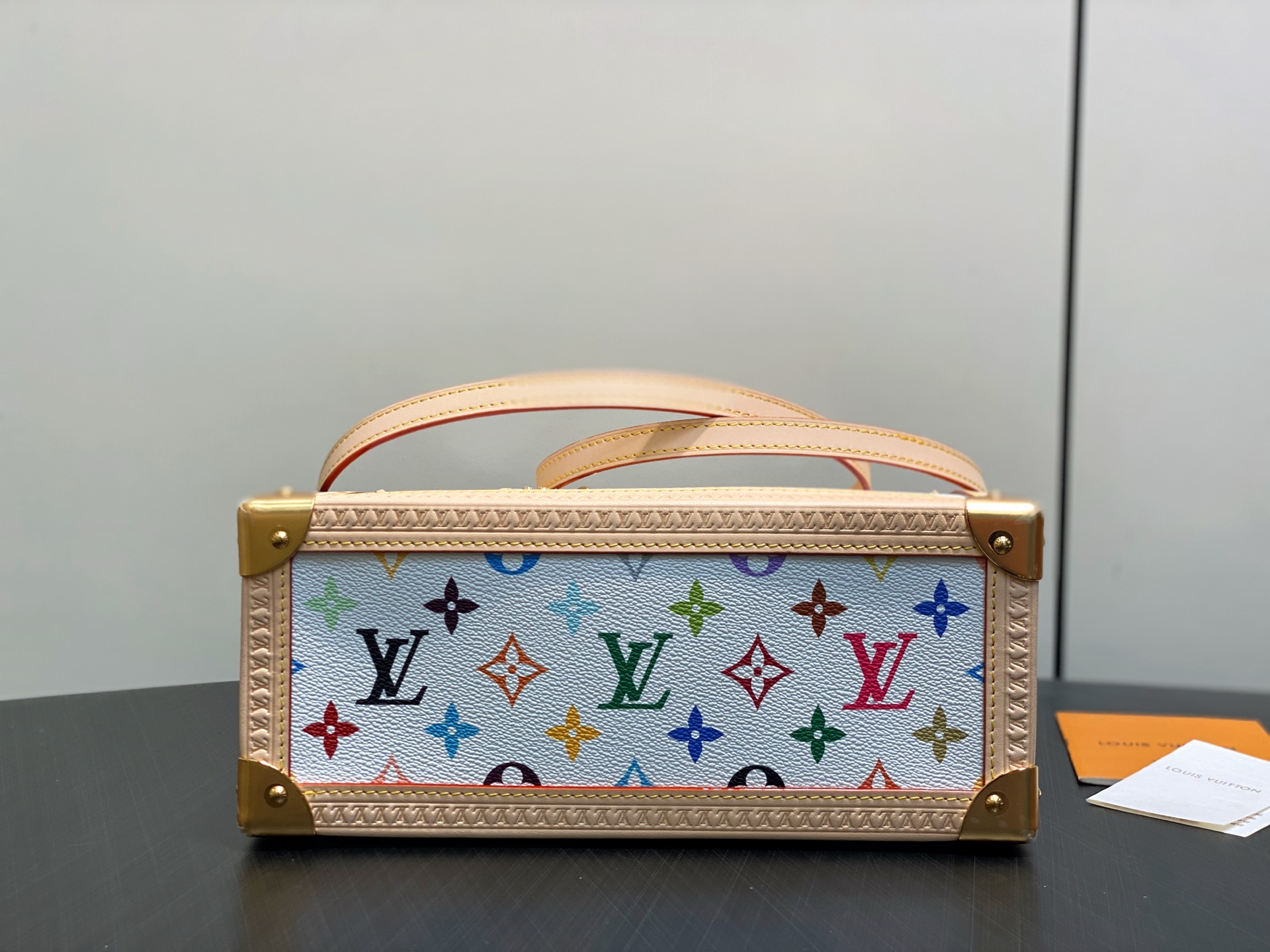 [Louis Vuitton] LV 루이비통 x 무라카미 다카시 리에디션 온더고(OnTheGo) PM - 화이트 멀티컬러 토트백 숄더백 가방