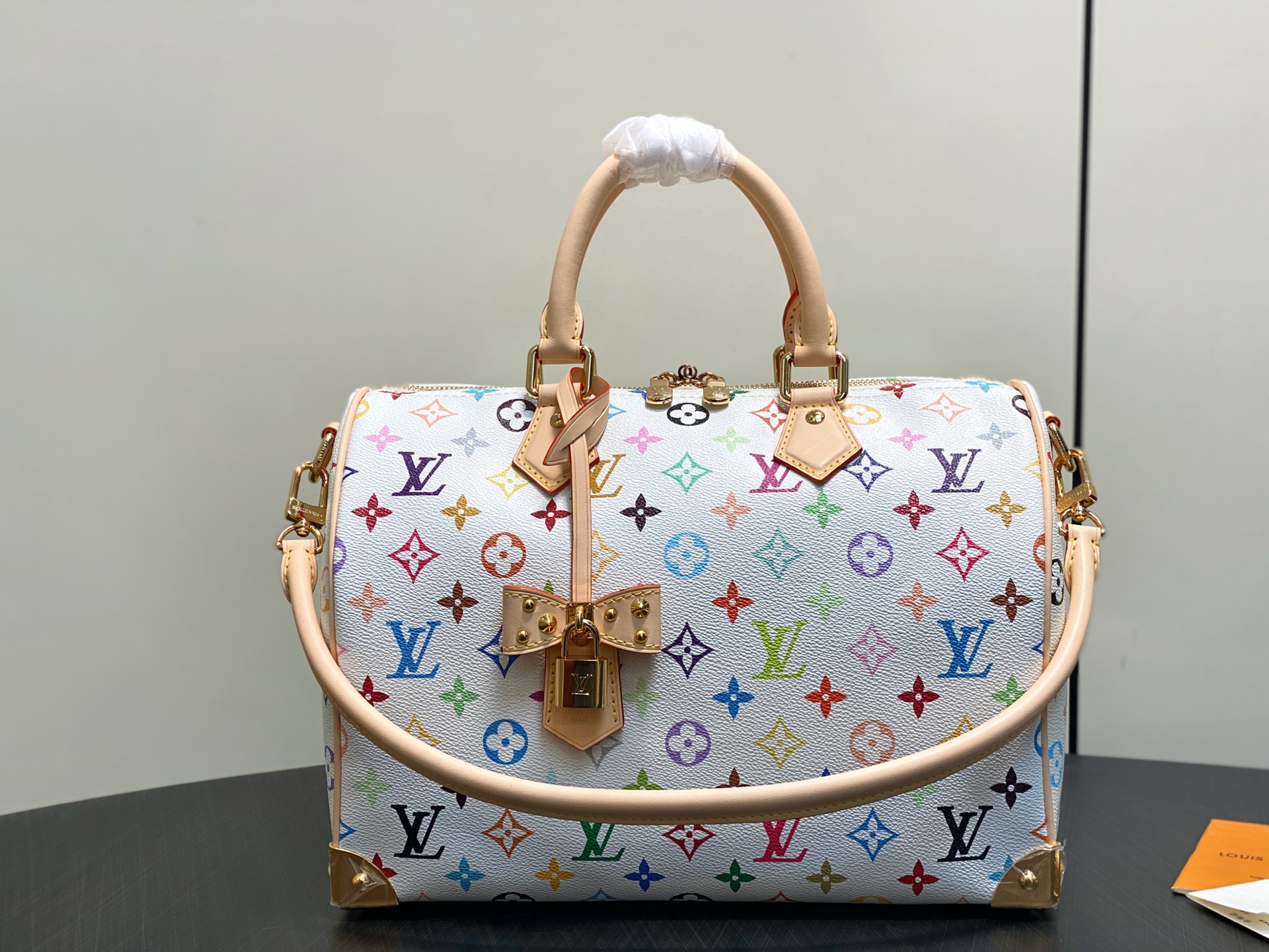 [Louis Vuitton] LV 루이비통 x 무라카미 다카시 리에디션 스피디 소프트 30 - 화이트 멀티컬러 토트백 숄더백 가방