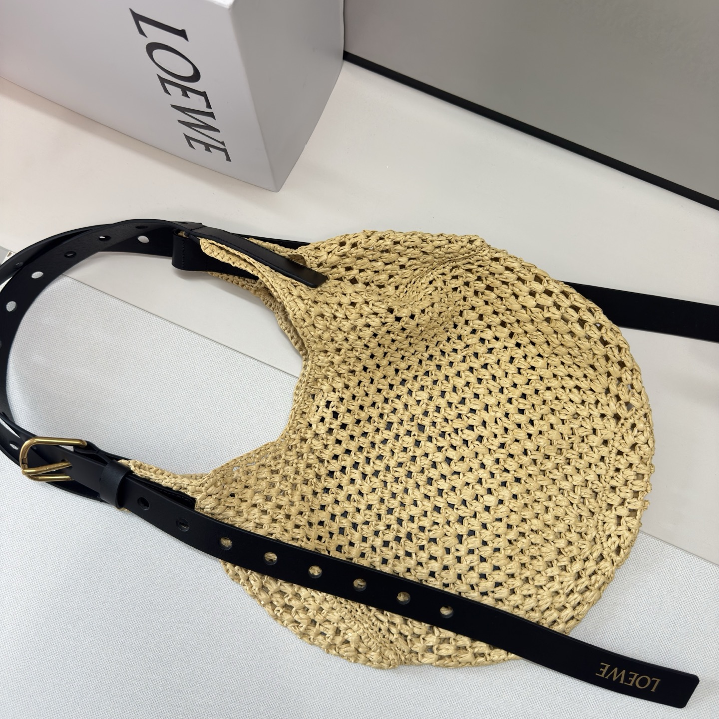 [Loewe] 로에베 펀치 홀(Punch Hole) 호보 라피아백 숄더백 가방