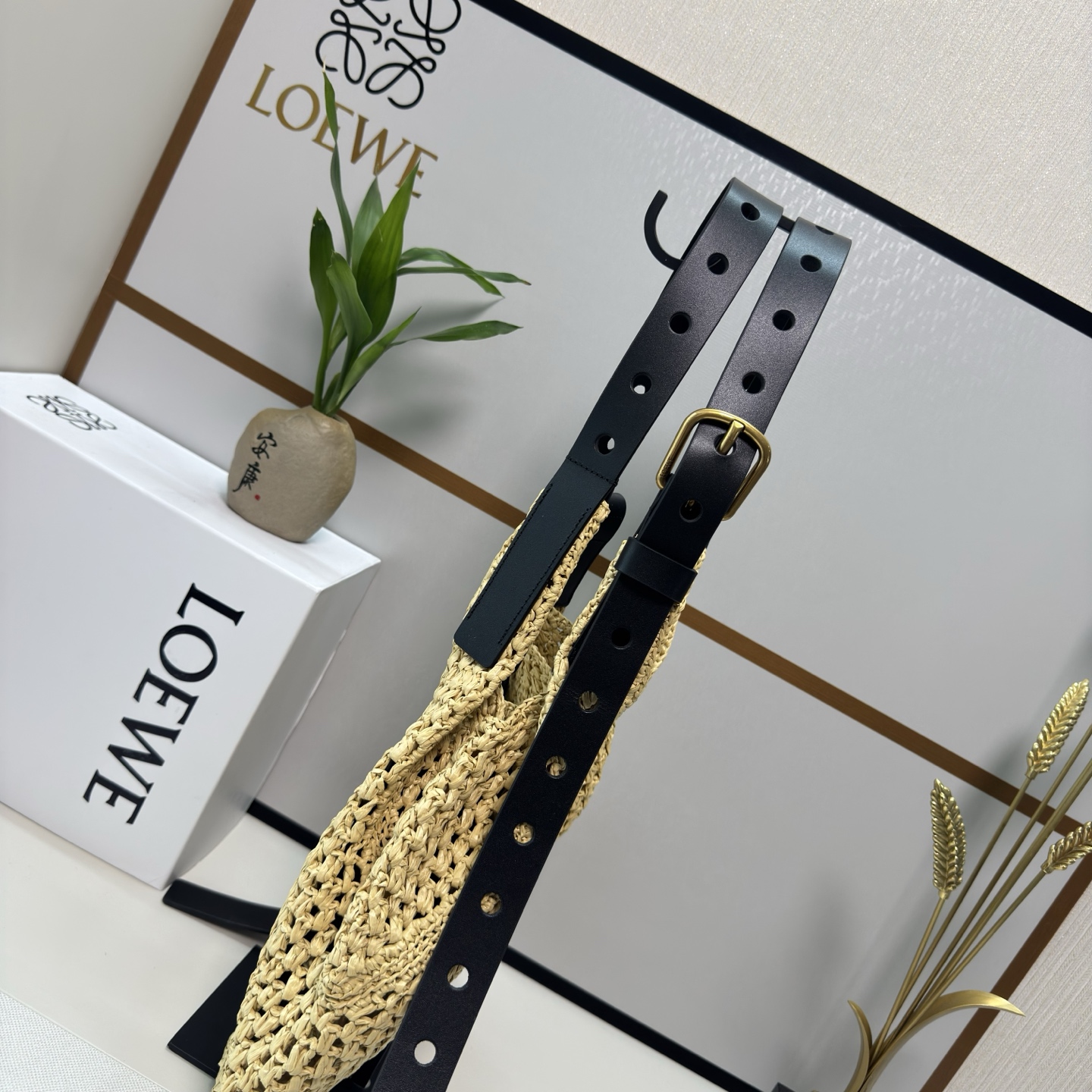 [Loewe] 로에베 펀치 홀(Punch Hole) 호보 라피아백 숄더백 가방