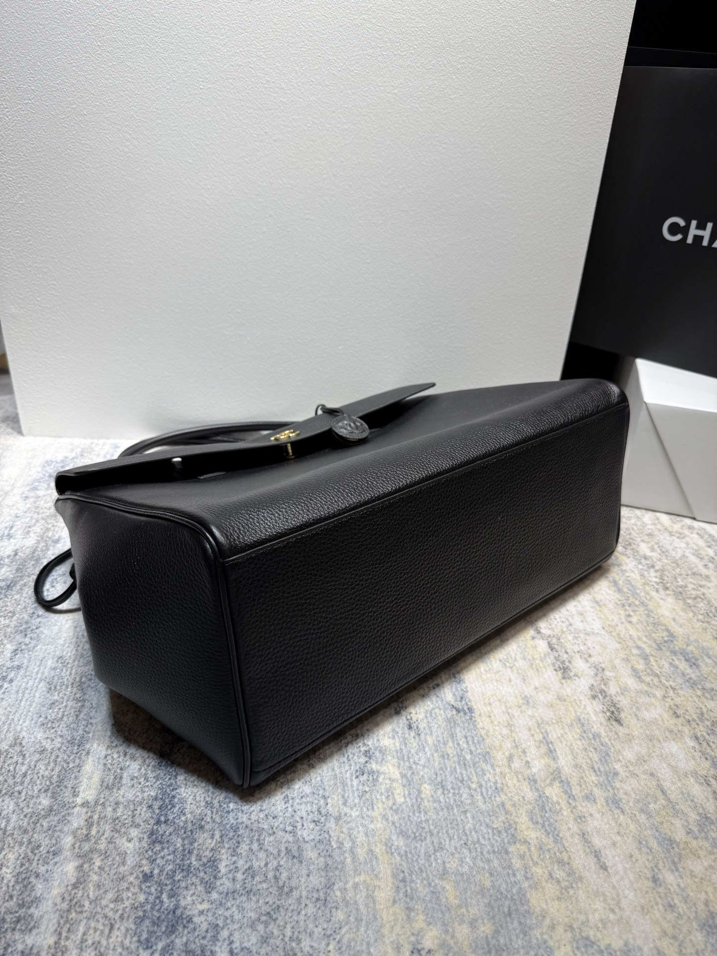 [Chanel] 샤넬 26S Jennie 제니 라지 토트백 (AS6289) 가방