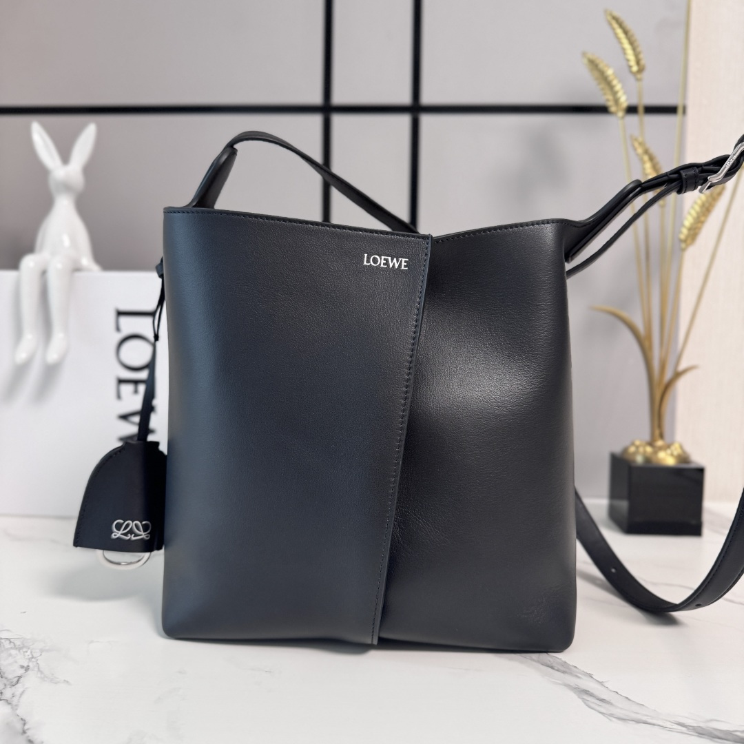 [Loewe] 로에베 스무스 빌바오(Bilbao) 버킷백 가방 미디움