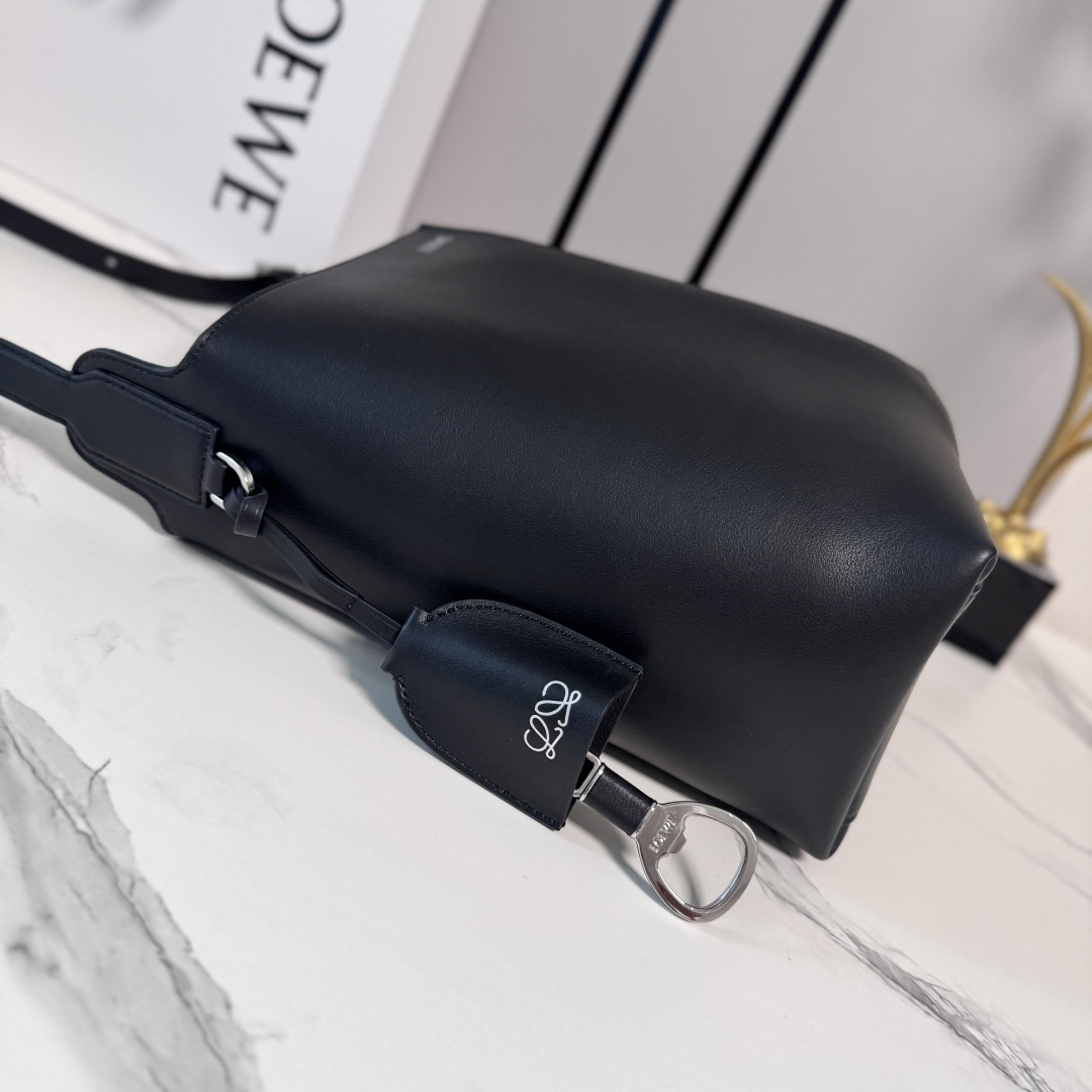 [Loewe] 로에베 스무스 빌바오(Bilbao) 버킷백 가방 미디움