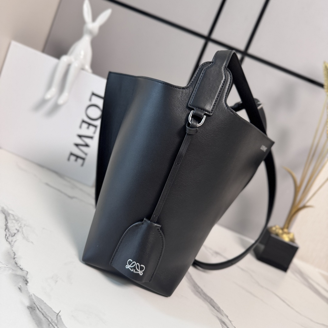 [Loewe] 로에베 스무스 빌바오(Bilbao) 버킷백 가방 미디움