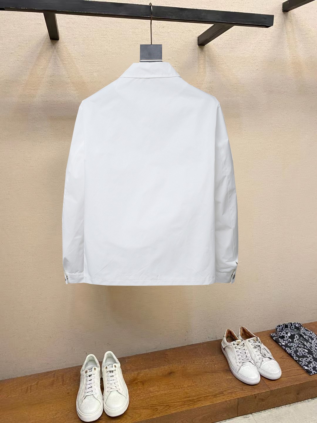 몽클레르(MONCLER) 남성 후드 내장 집업 자켓 의류