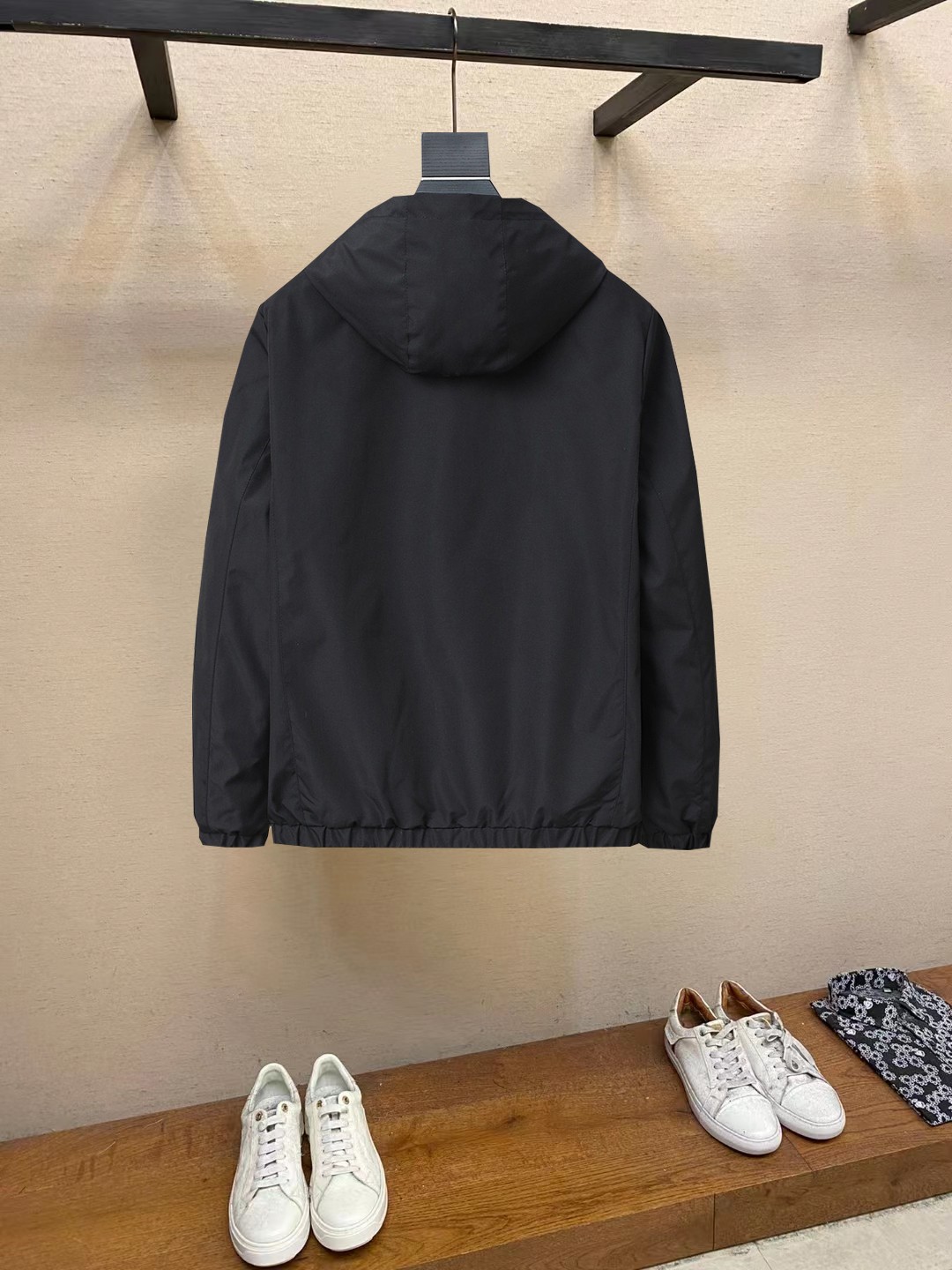 프라다(PRADA) 남성 후드 내장 집업 자켓 의류