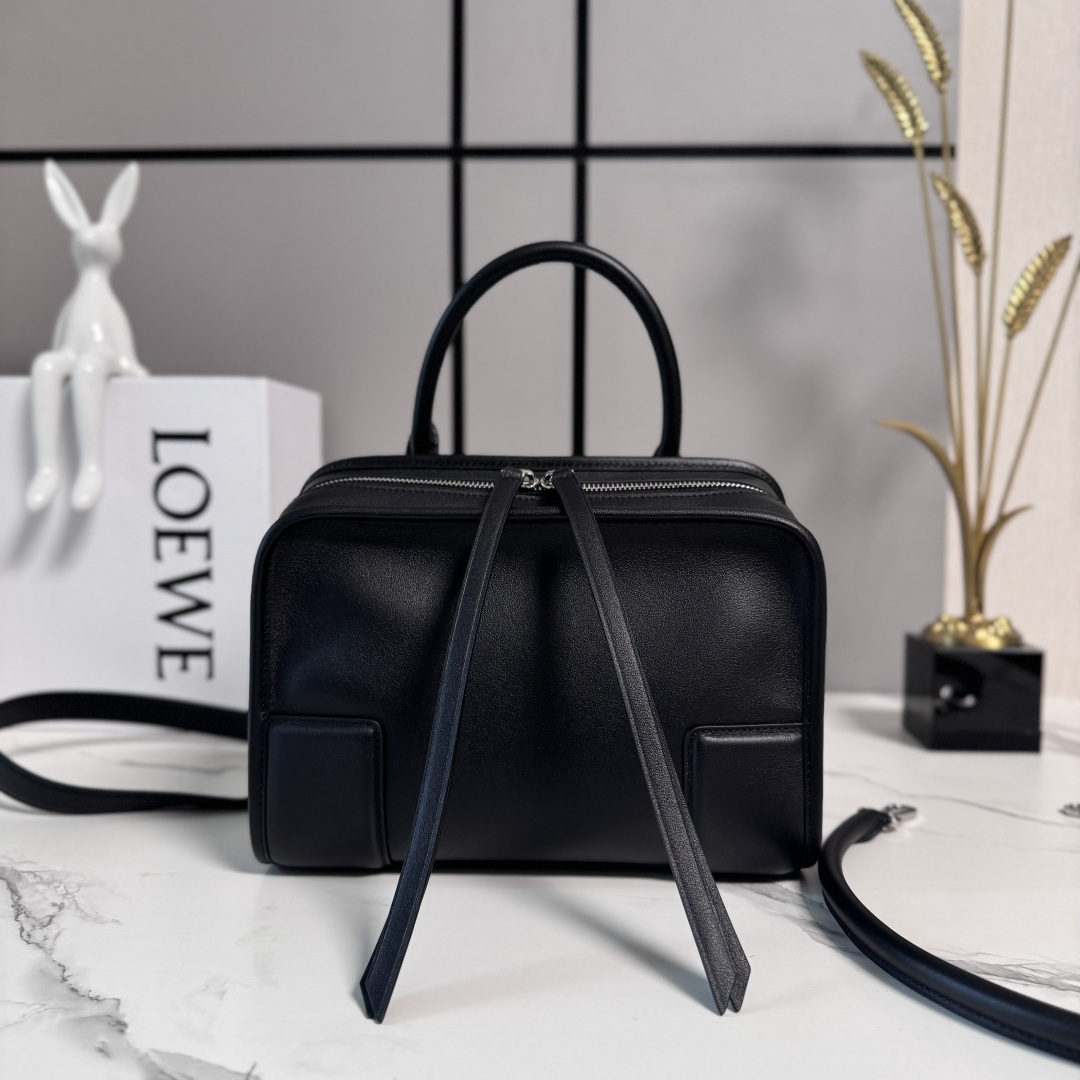 [Loewe] 로에베 스몰 소프트 카프스킨 아마조나(Amazona) 180 핸드백 가방