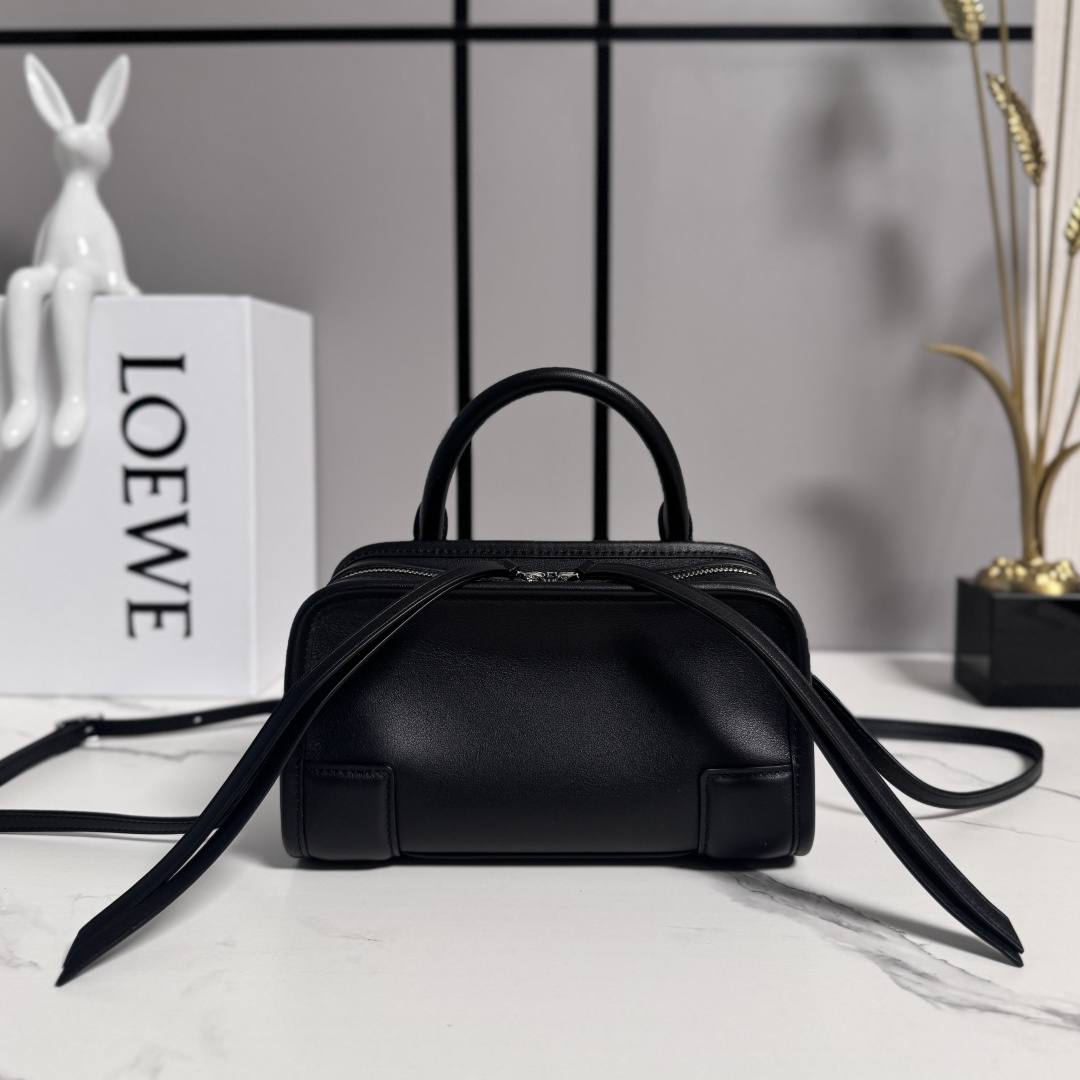 [Loewe] 로에베 미니 소프트 Amazona 아마조나 180 핸드백 가방