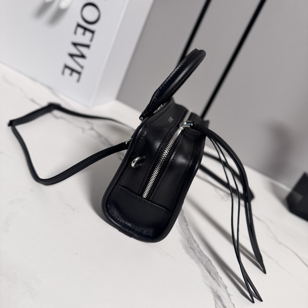 [Loewe] 로에베 미니 소프트 Amazona 아마조나 180 핸드백 가방