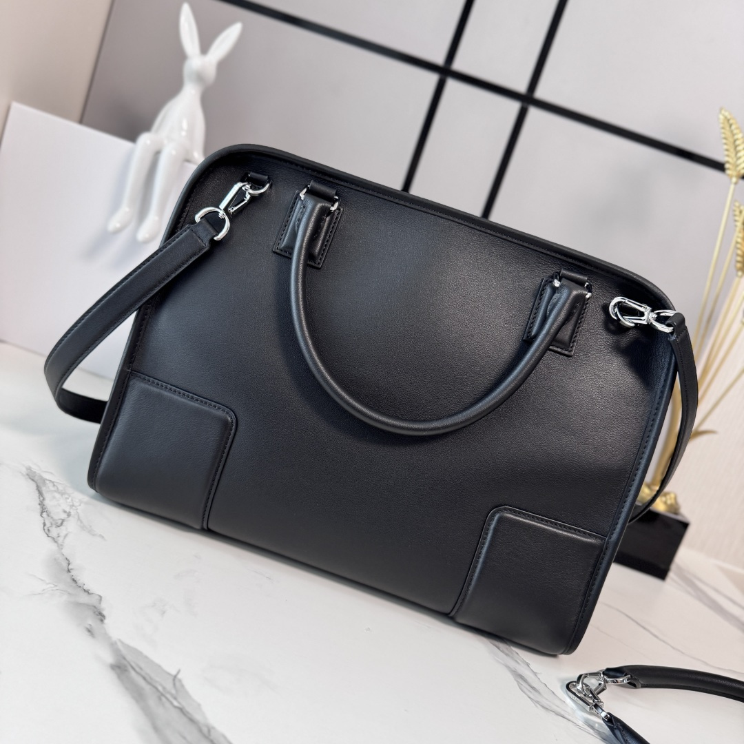 [Loewe] 로에베 라지 소프트 카프스킨 아마조나 180 핸드백 가방