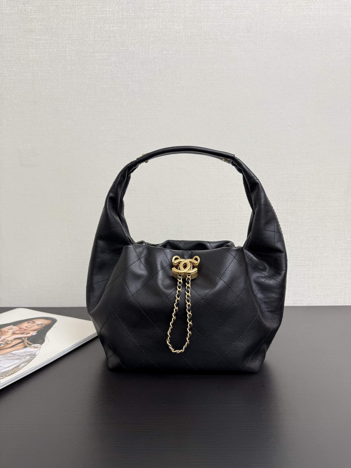 [Chanel] 샤넬 25K 호보 히피백 토트백 가방