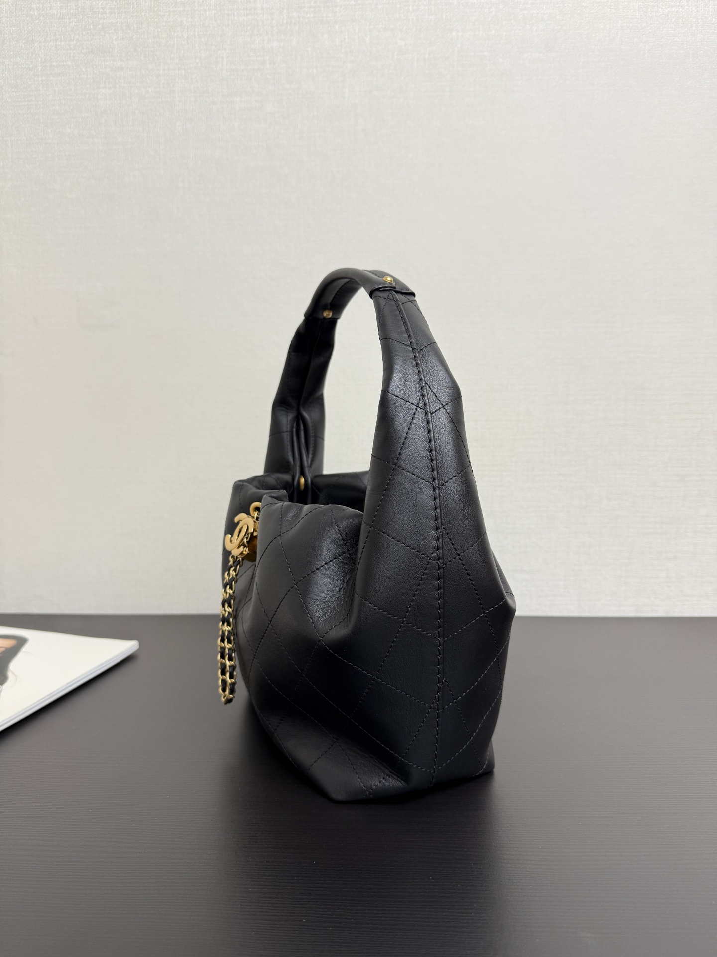 [Chanel] 샤넬 25K 호보 히피백 토트백 가방