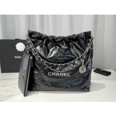 [Chanel] 샤넬 22P 22bag 미디움 가방 - 블랙 은장