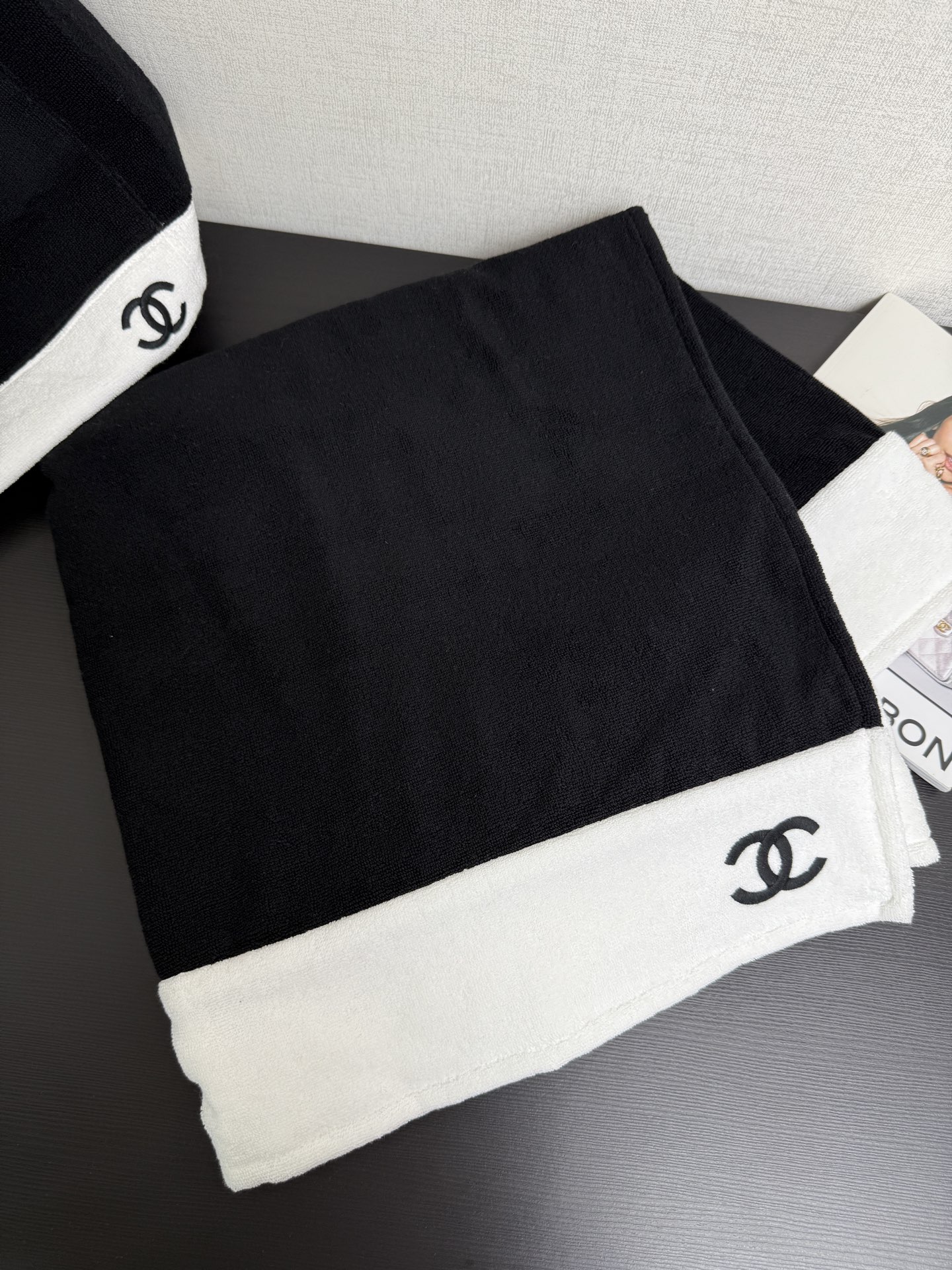 [Chanel] 샤넬 비치백 & 타월 세트 (Beach Set) 숄더백 가방