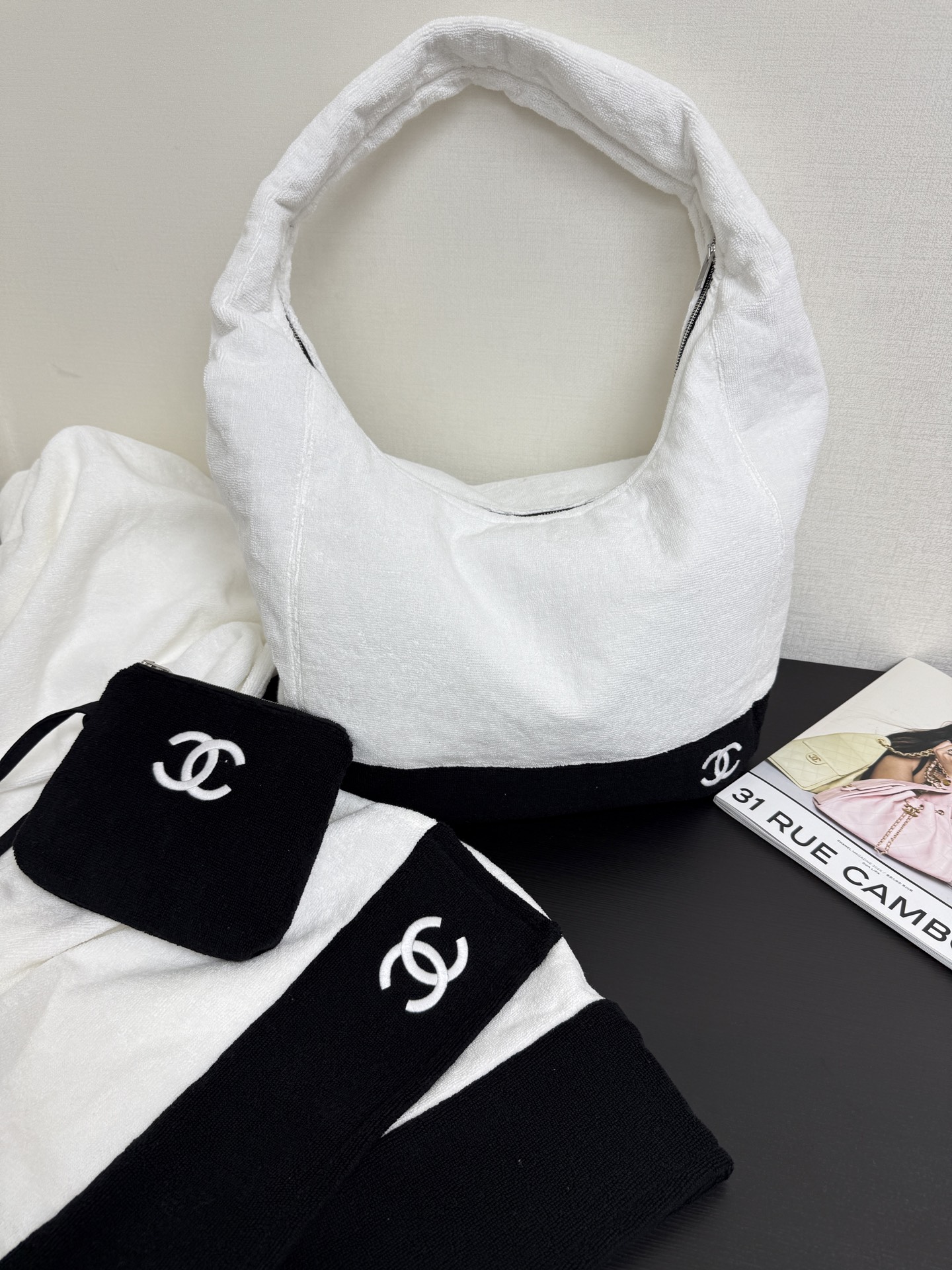 [Chanel] 샤넬 비치백 & 타월 세트 (Beach Set) 숄더백 가방