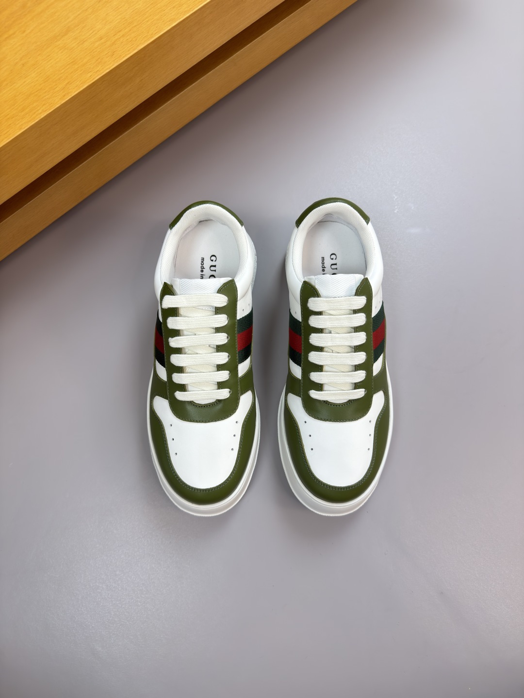 [Gucci] 구찌 프리미엄 나파 웨빙 커플 스니커즈 신발