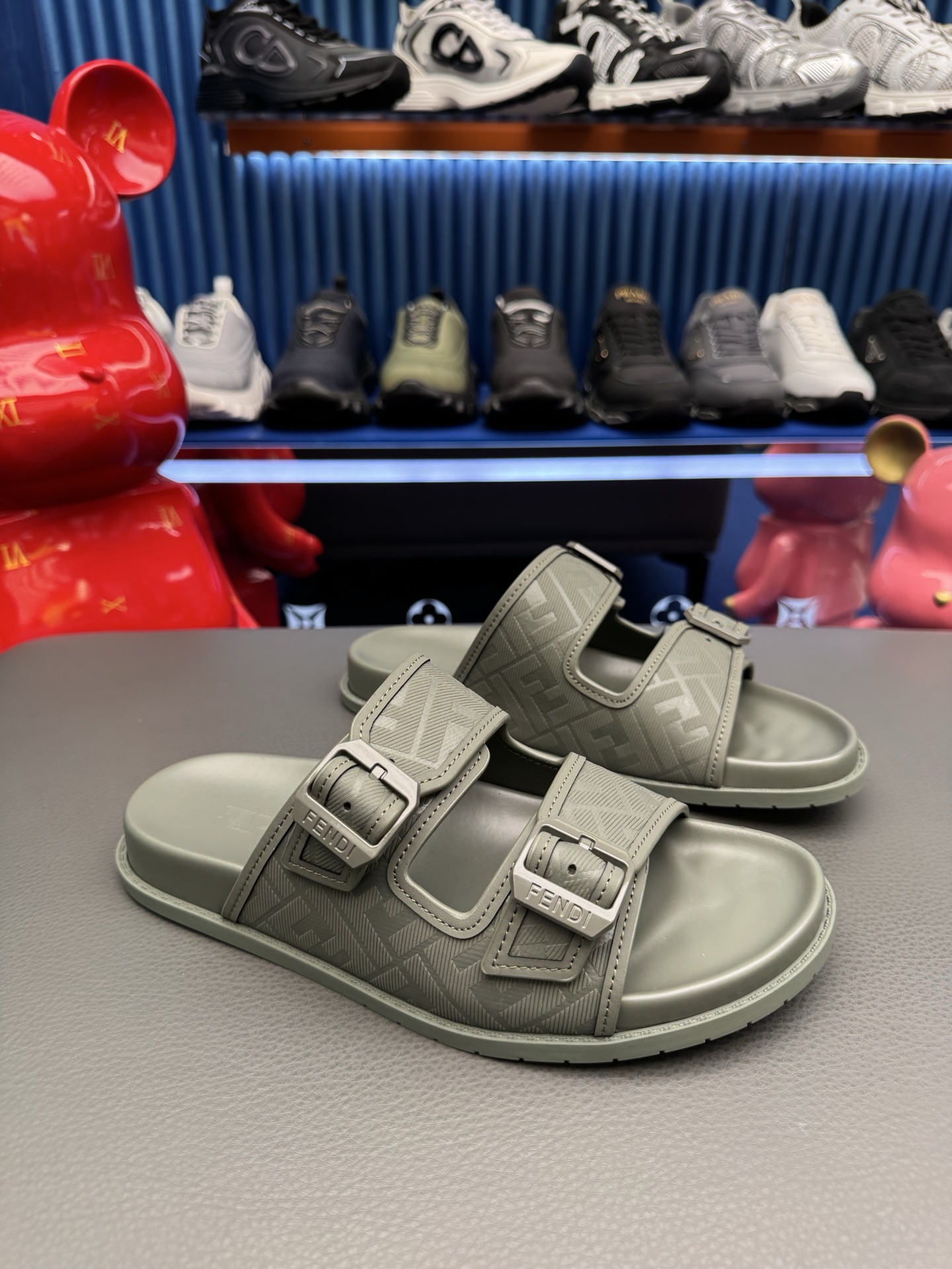 [Fendi] 펜디 '몬스터' 프리미엄 남성 슬라이드 슬리퍼 샌들 신발