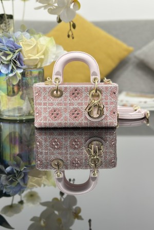 [Dior] 레이디 디-조이(D-Joy) 미니 자수 & 핑크 비즈 백 토트백 가방