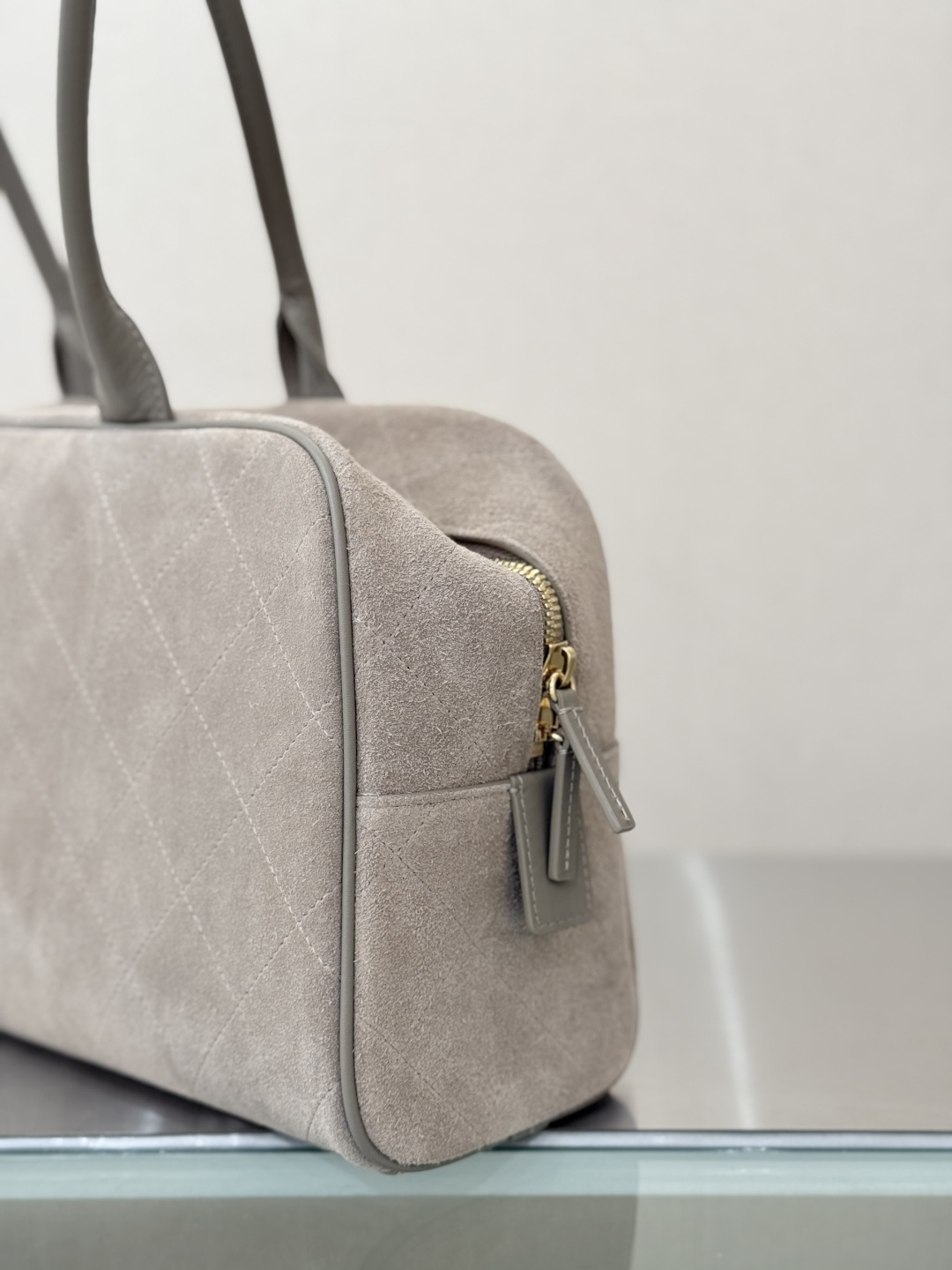 [Chanel] 샤넬 26S SS 컬렉션 빈티지 미니멀 볼링백 토트백 숄더백 가방