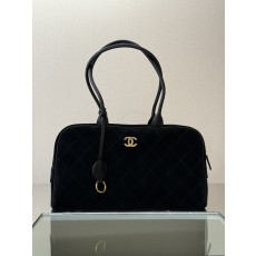 [Chanel] 샤넬 26S SS 컬렉션 빈티지 미니멀 볼링백 토트백 숄더백 가방