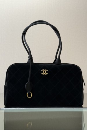 [Chanel] 샤넬 26S SS 컬렉션 빈티지 미니멀 볼링백 토트백 숄더백 가방