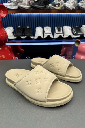 [LV] 루이비통 남성 카프스킨 레저 슬라이드 샌들 슬리퍼 신발