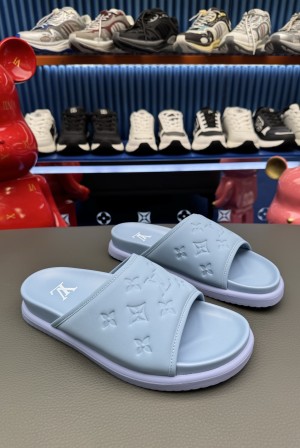 [LV] 루이비통 남성 카프스킨 레저 슬라이드 샌들 슬리퍼 신발