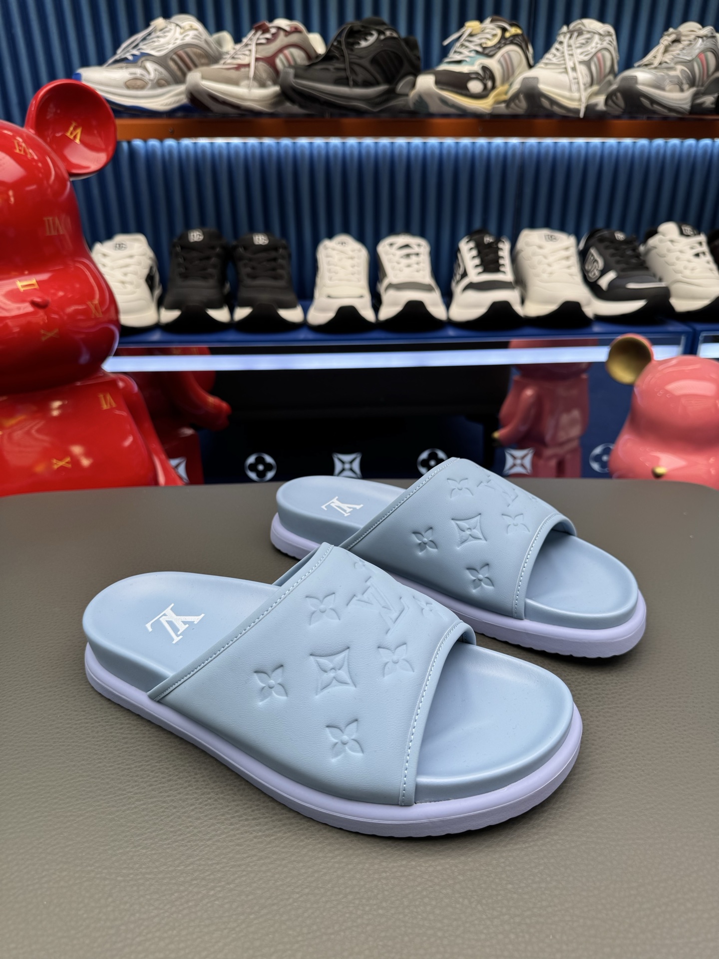 [LV] 루이비통 남성 카프스킨 레저 슬라이드 샌들 슬리퍼 신발