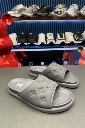 [LV] 루이비통 남성 카프스킨 레저 슬라이드 샌들 슬리퍼 신발