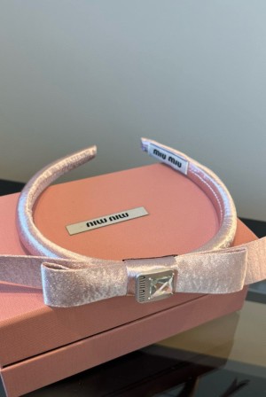 미우미우(MIU MIU) 헤어밴드 헤어 악세사리