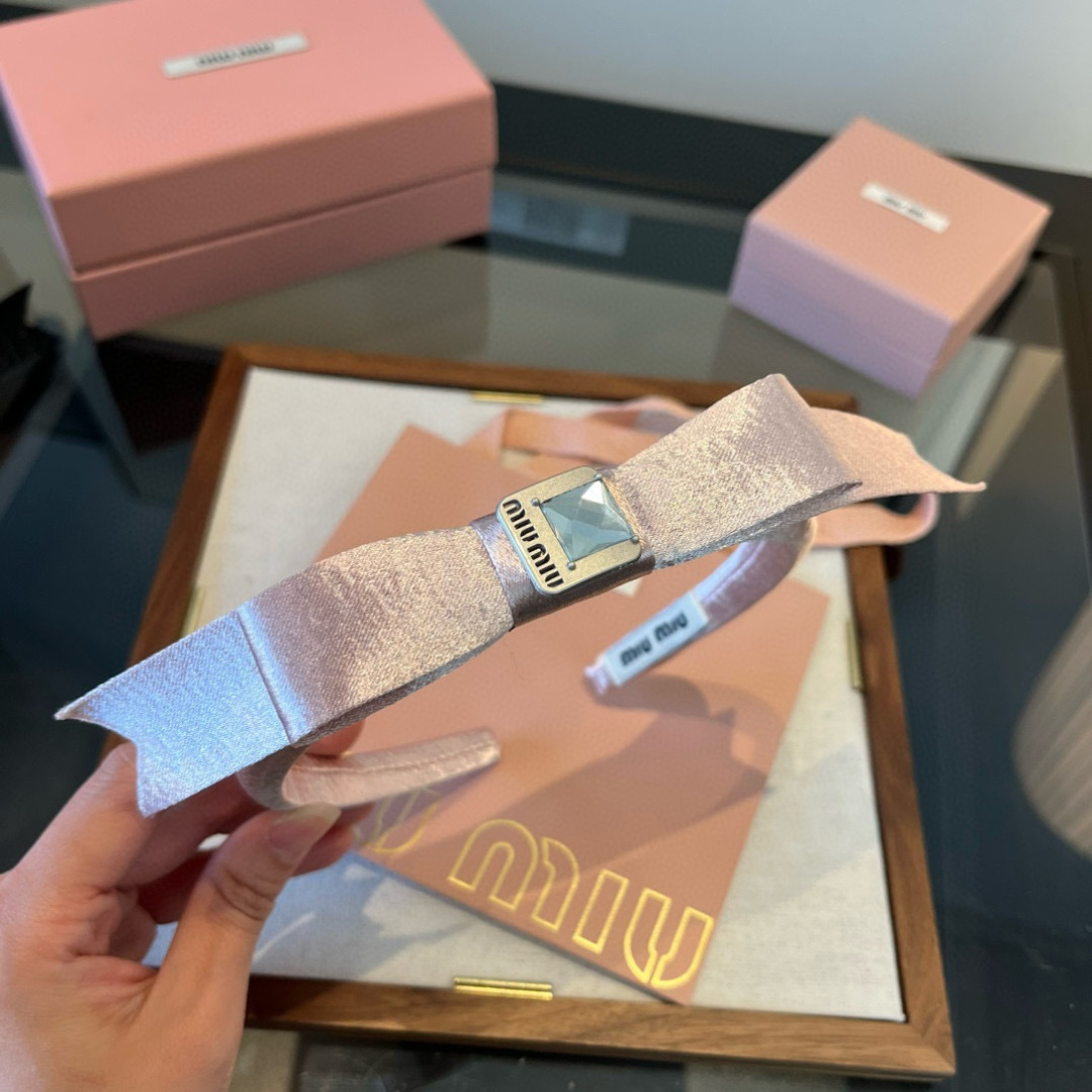 미우미우(MIU MIU) 헤어밴드 헤어 악세사리