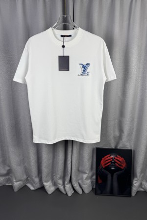 루이비통(LV) 컬러 로고 자수 반팔 티셔츠 의류