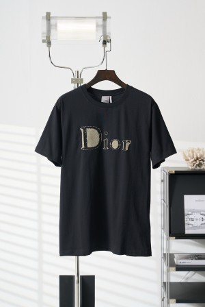 디올(DIOR) 패치 자수 반팔 티셔츠 의류