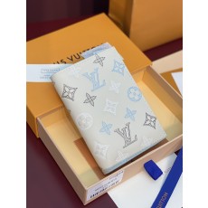 [LV] 루이비통 M29132 모노그램 섀도우 여권 패스포트 커버 지갑 네이비 화이트