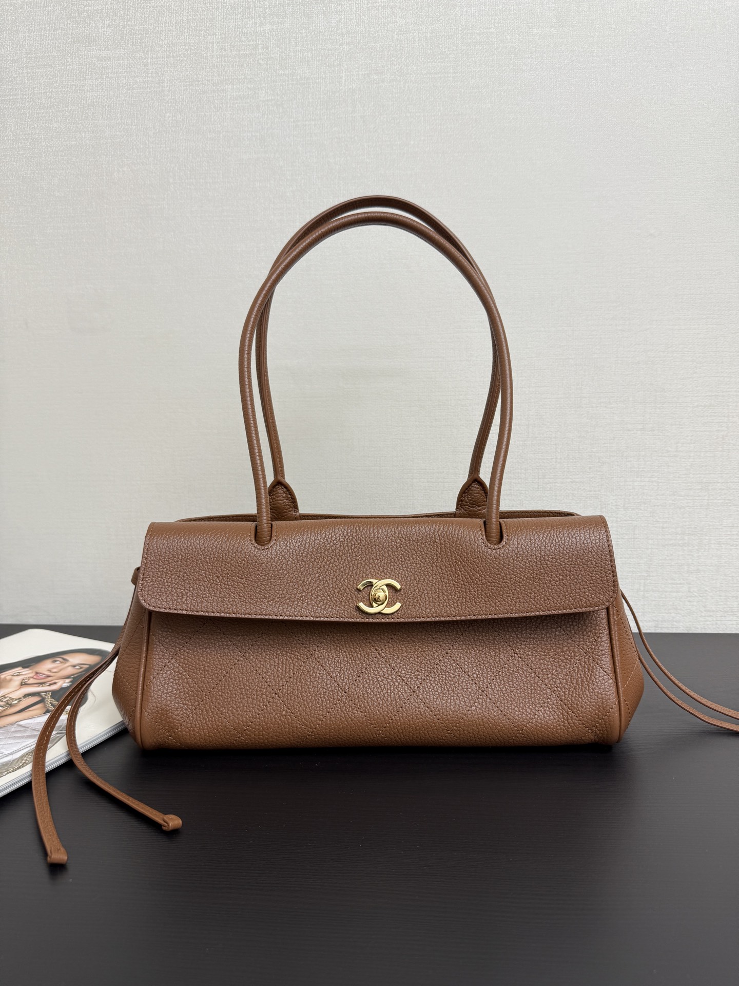 [Chanel] 샤넬 26S 바게트 보울링백 토트백 가방