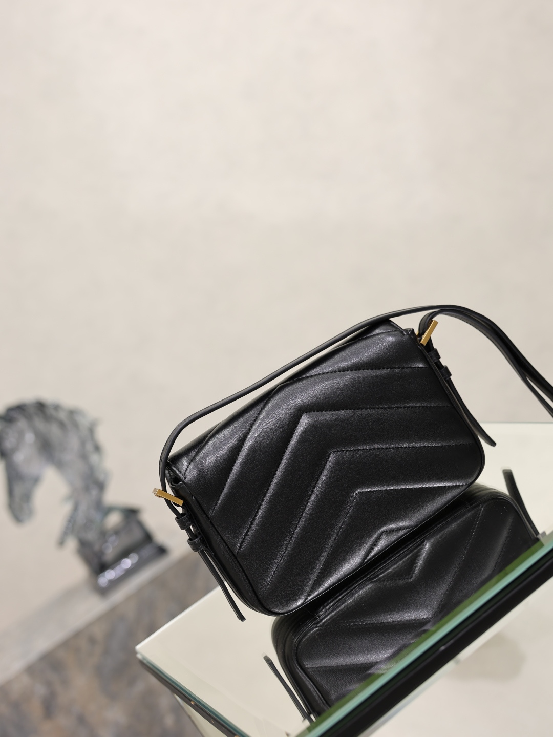 [Saint Laurent] YSL 생로랑 LOULOU 루루 퀼팅 양가죽 카메라백 가방