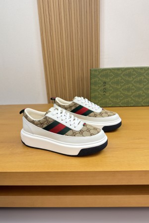 [Gucci] 구찌 프리미엄 나파 & 토템 자카드 레저 스니커즈 신발