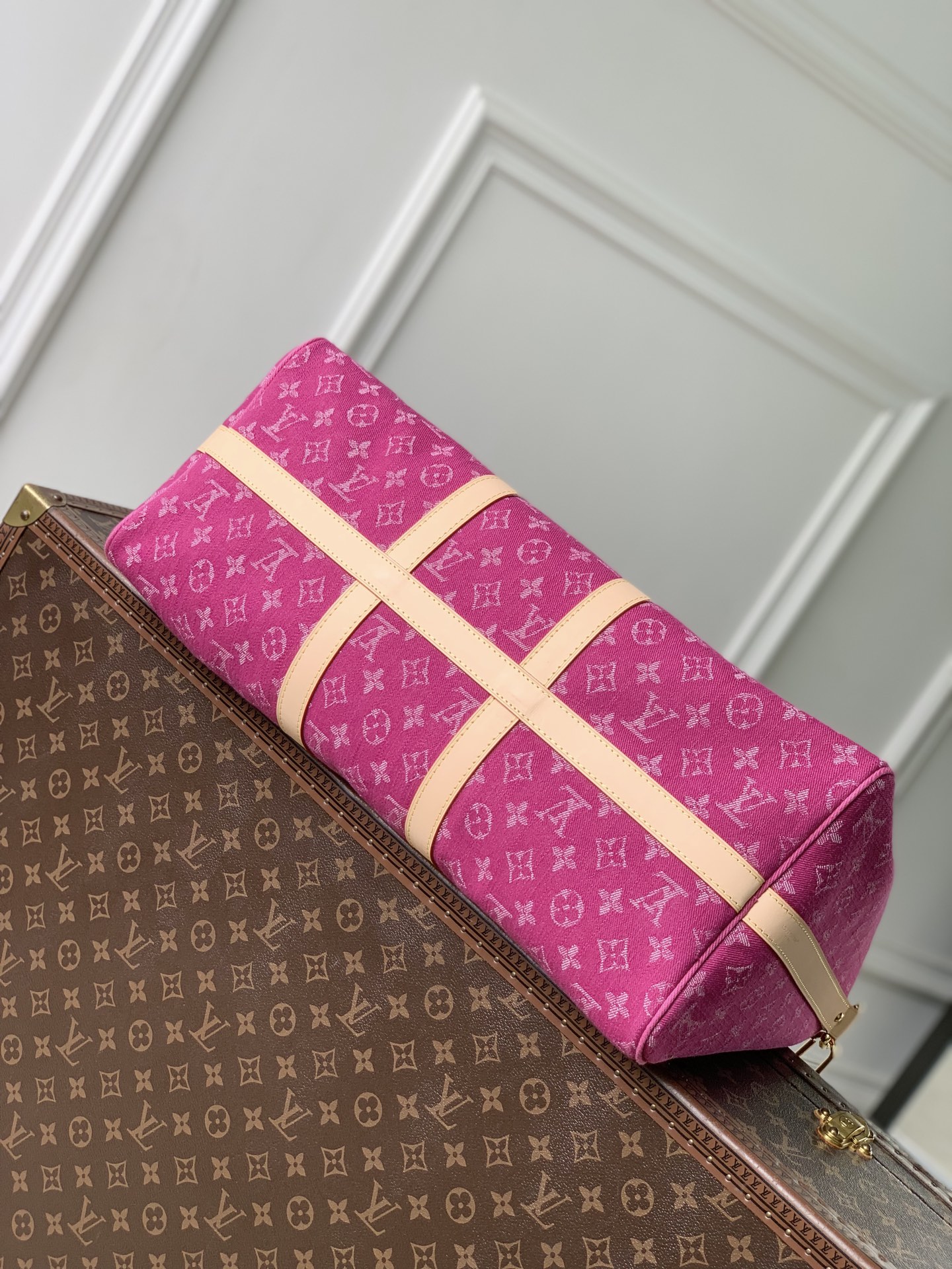 [Louis Vuitton] LV 루이비통 Keepall Bandoulière 45 키폴 반둘리에 45 - 모노그램 푸시아 핑크 데님 가방