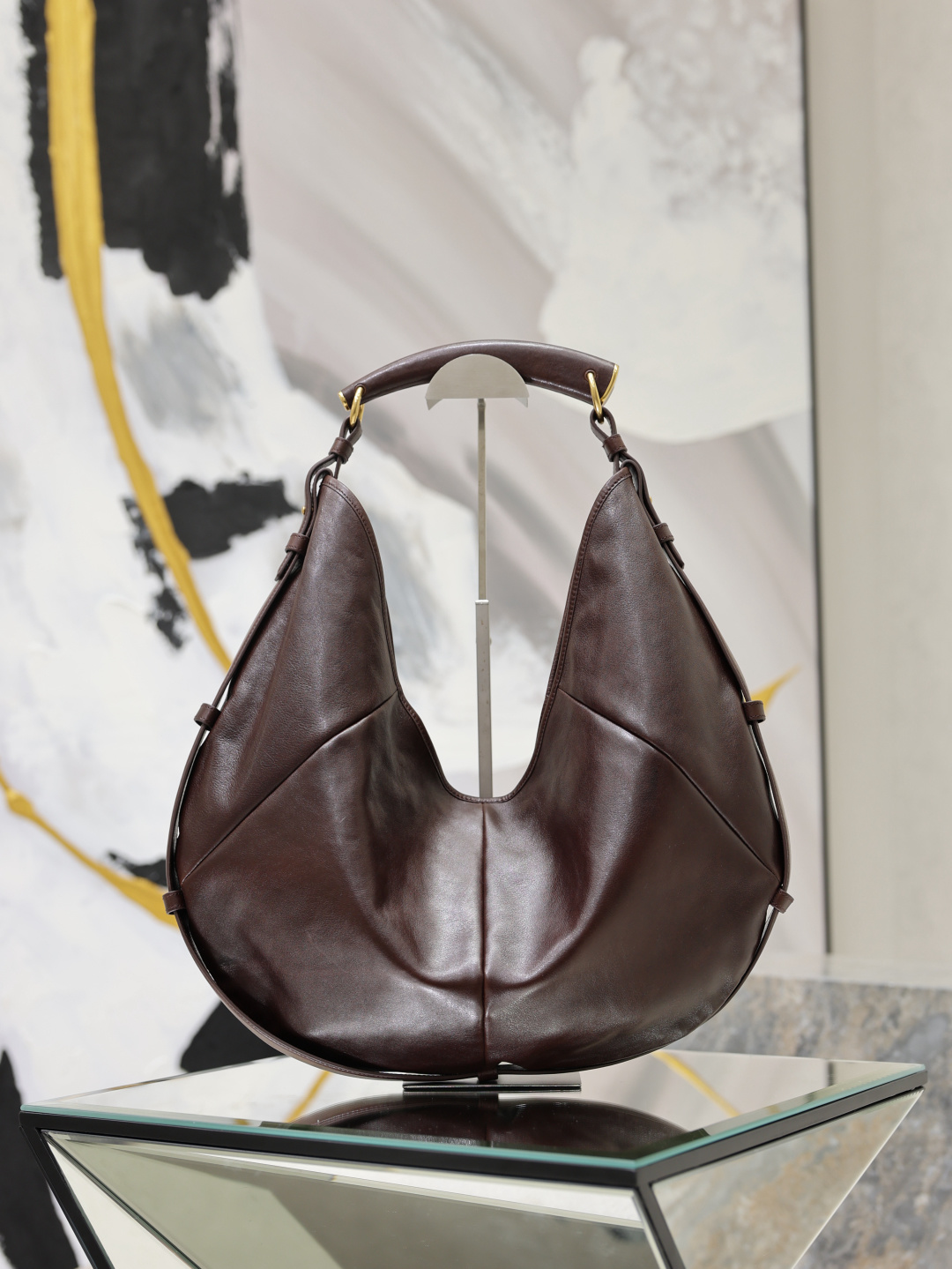 [Saint Laurent] YSL 생로랑 몸바사(Mombasa) 호보백 가방 라지(Large)