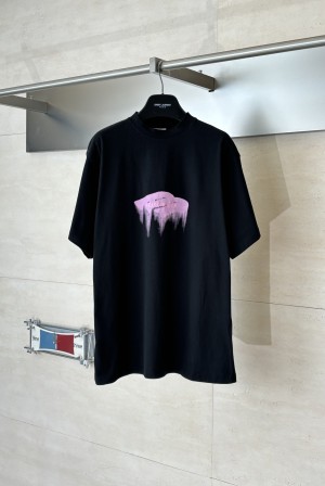 발렌시아가(BALENCIAGA) 핑크 립 멜팅 프린트 반팔 티셔츠 의류