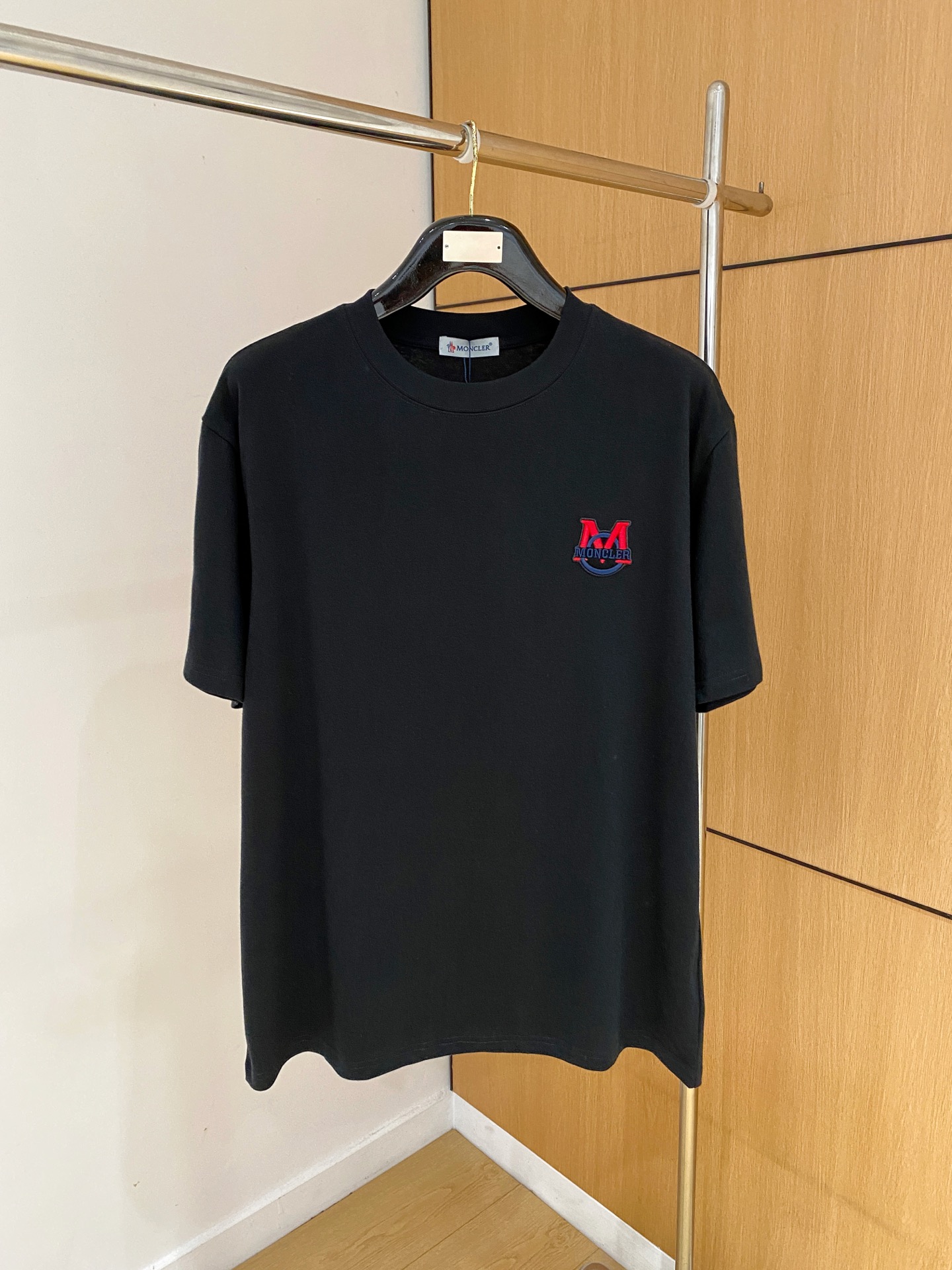 몽클레어 몽클레르(MONCLER) 오버핏 반팔 티셔츠 의류