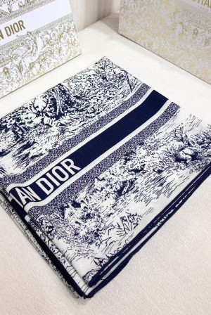 디올(DIOR) 스코틀랜드 트왈 목도리 스카프